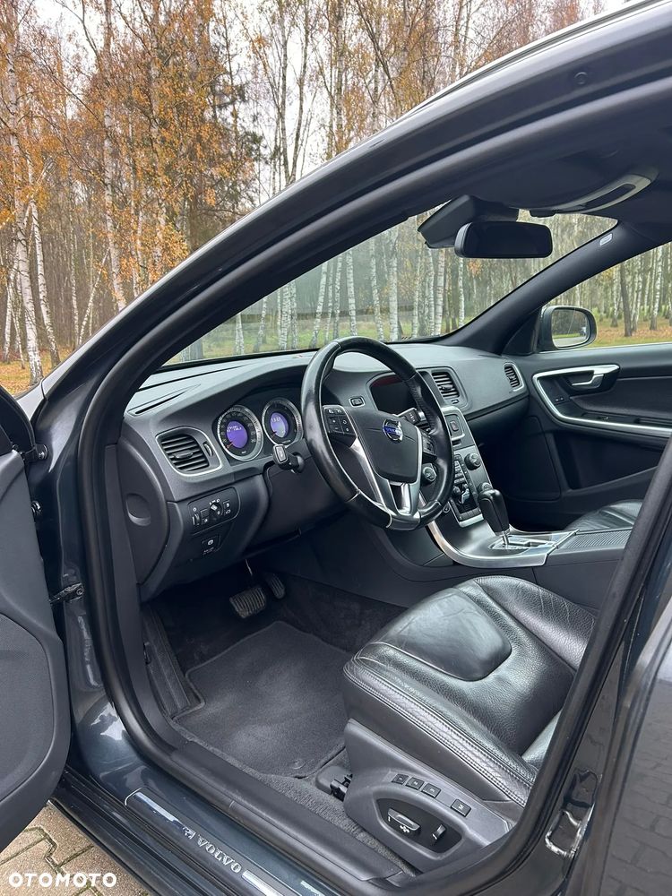 Volvo V60 - 19