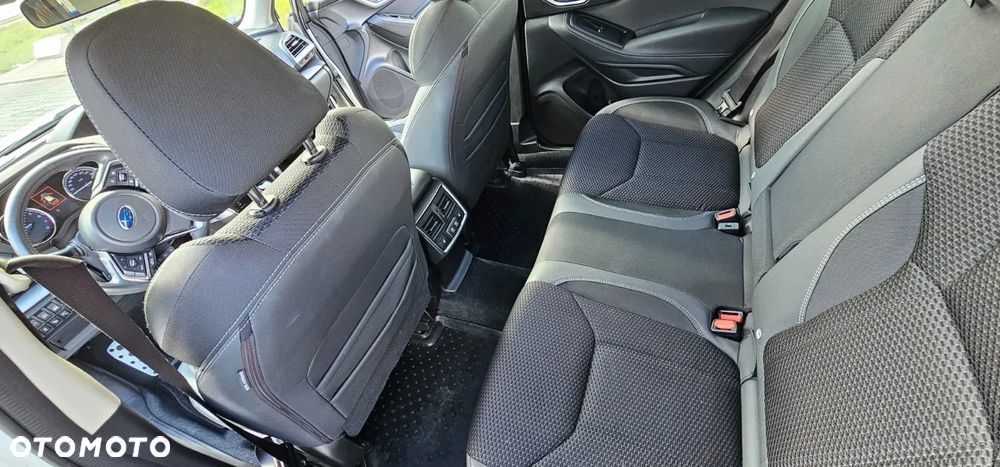 Subaru Forester 2.0 i Exclusive (EyeSight) Lineartronic - 9