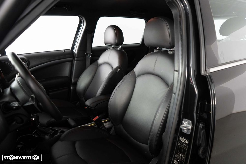 MINI Countryman Cooper SD Auto - 10
