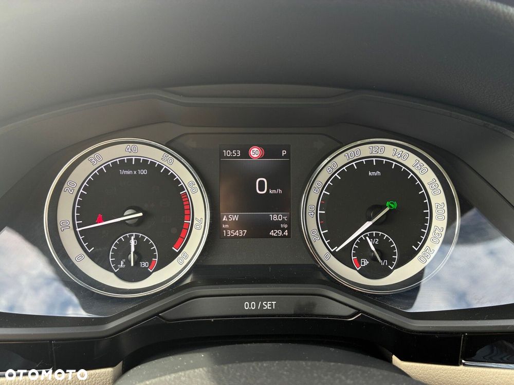 Skoda Superb 2.0 TSI 4x4 L&K DSG - 14