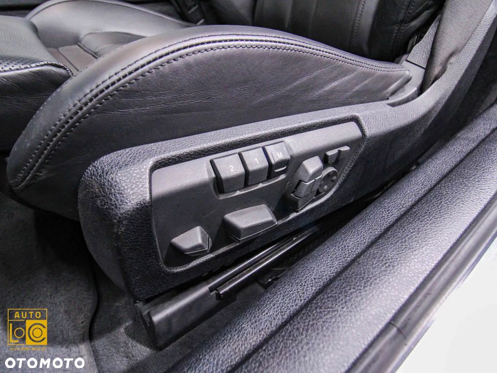 BMW Seria 6 650i xDrive Coupe - 36