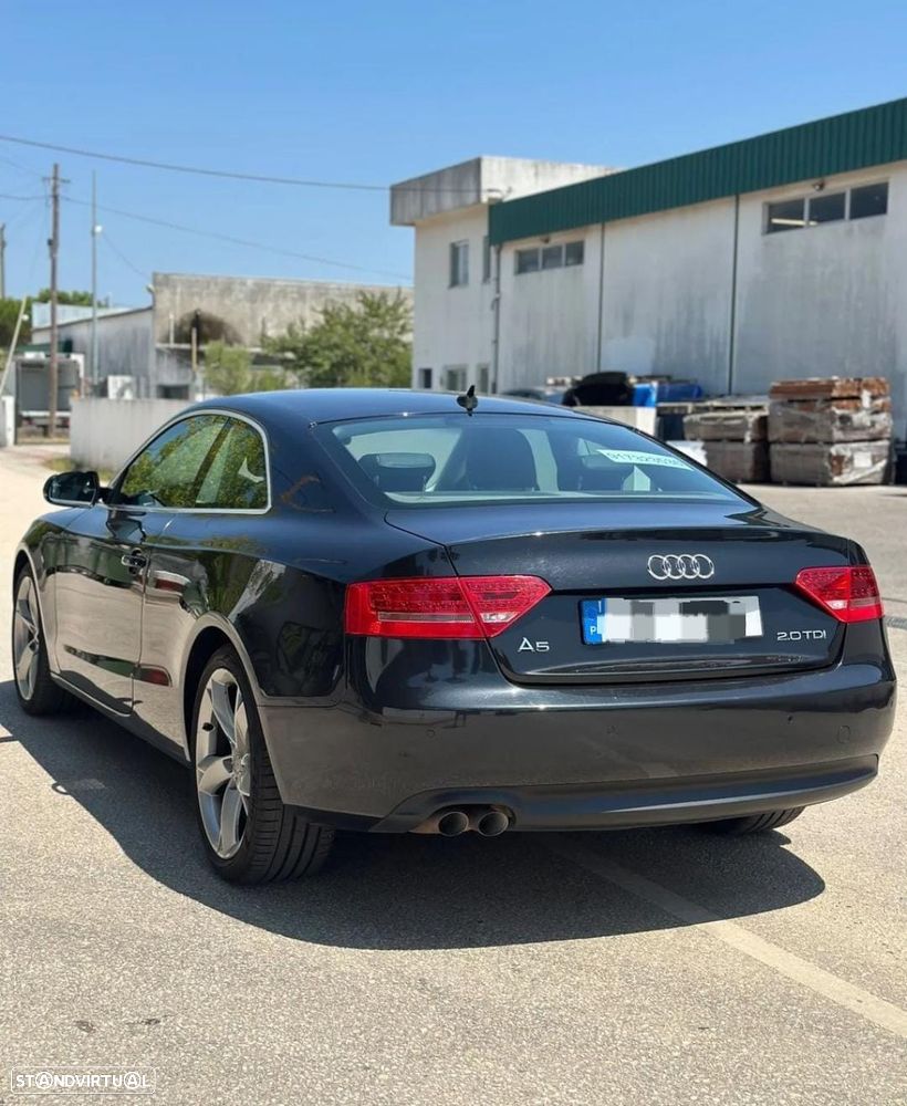Audi A5 2011 photo 2