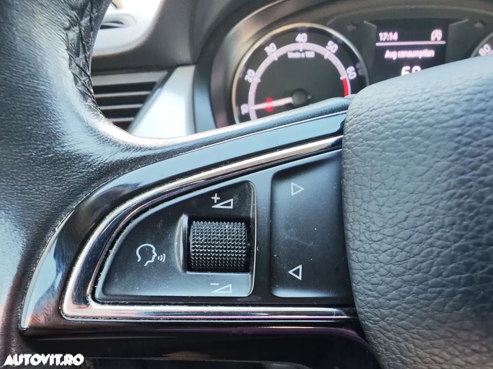 Skoda RAPID 1.0 TSI Ambition - 21