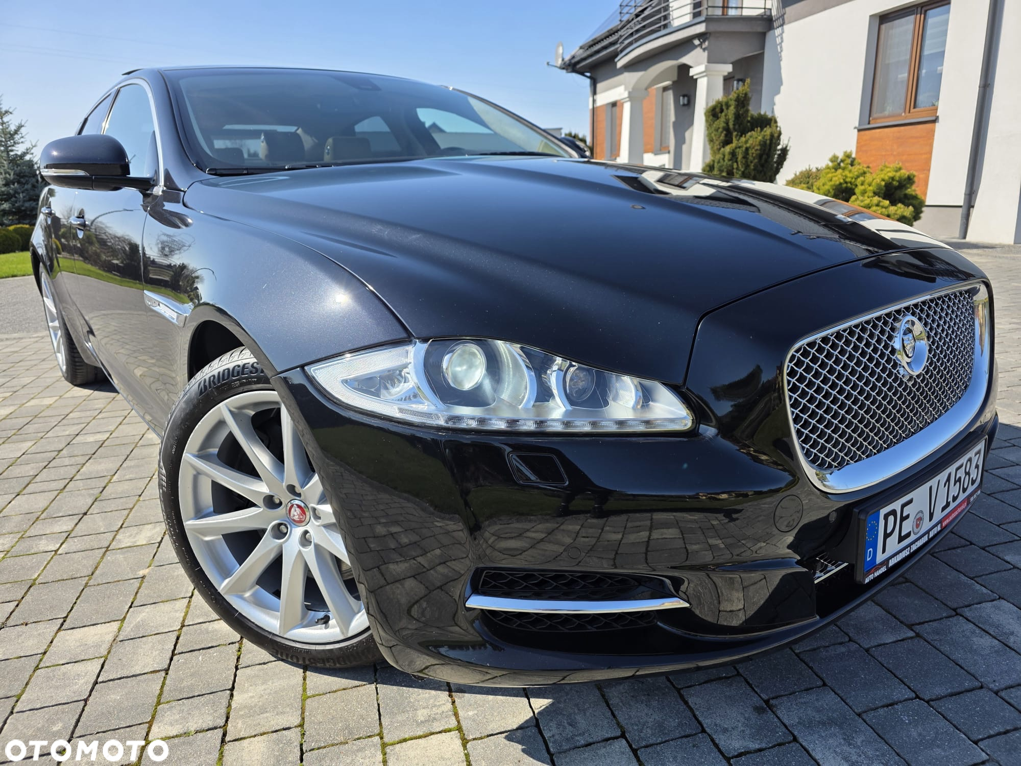 Jaguar XJ 3.0 D V6 Portfolio - 3