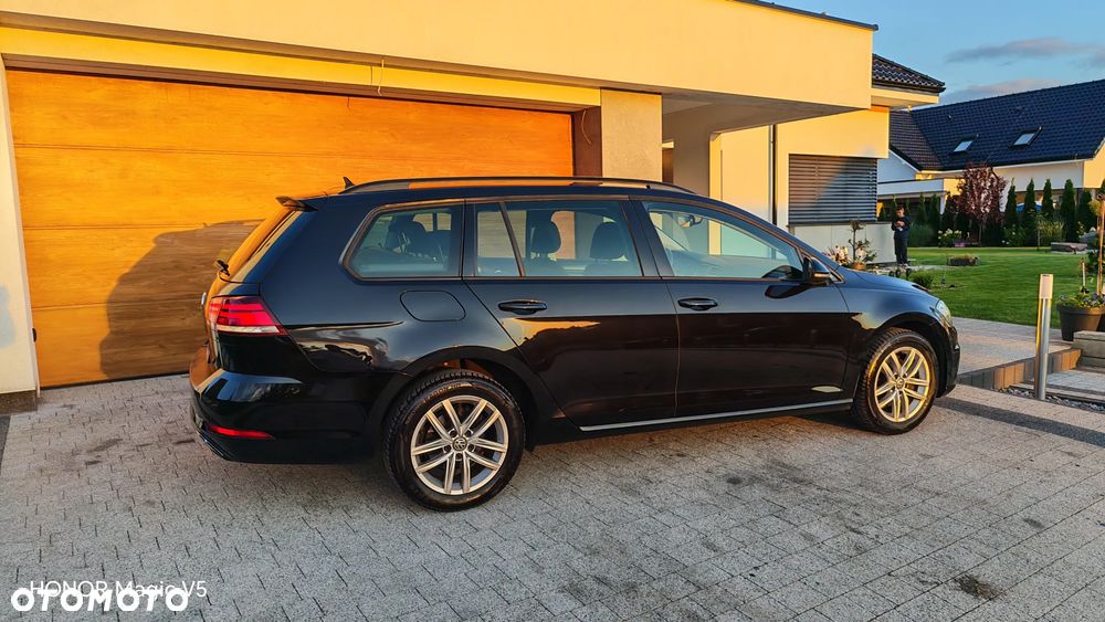 Volkswagen Golf Variant 1.6 TDI BMT Highline DSG - 22