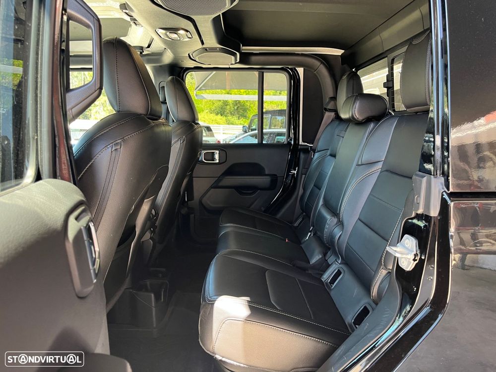Jeep Gladiator 3.0 CRD Overland AT8 - 49