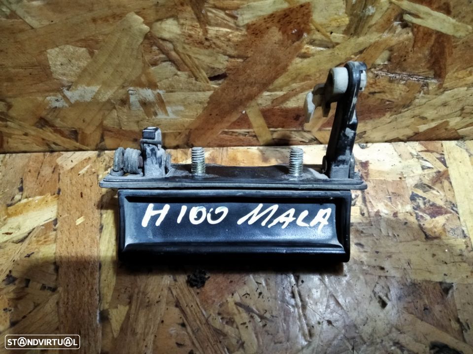 PUXADOR DE PORTA HYUNDAI H100 - / DIREITO / / MALA - 1