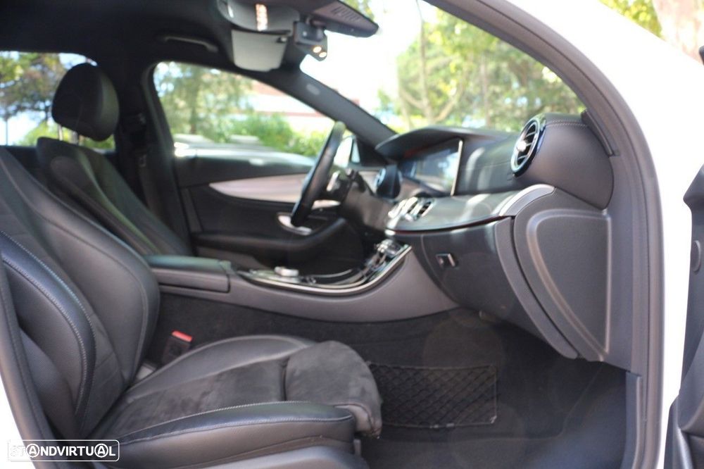 Mercedes-Benz E 220 d AMG Line 7L - 17