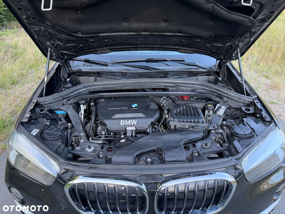 BMW X1 xDrive18d xLine sport - 14