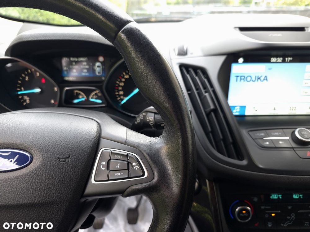 Ford Kuga 2.0 TDCi FWD Titanium - 21