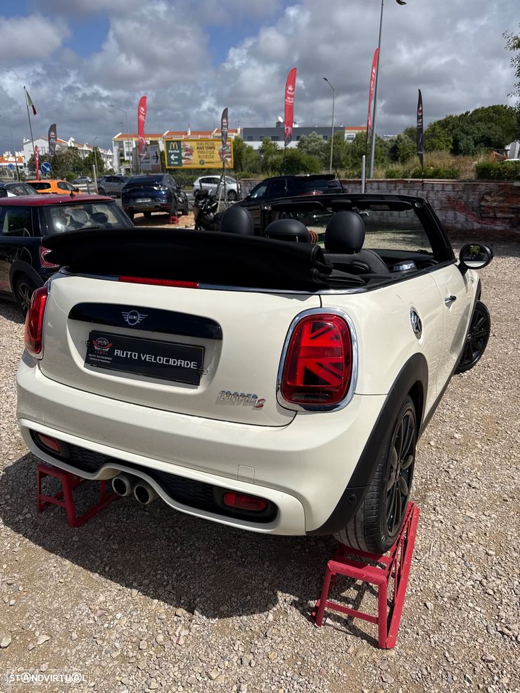 MINI Cabrio Cooper S - 17