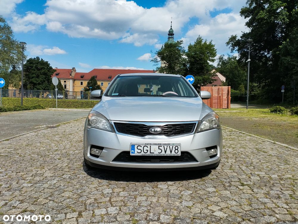 Kia Ceed 1.6 Crdi Comfort + - 10