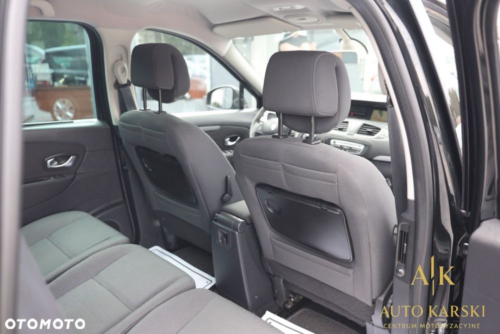 Renault Grand Scenic 2.0 16V 140 CVT Dynamique - 8