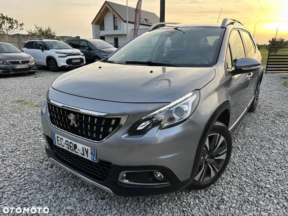 Peugeot 2008 1.2 Pure Tech Active S&S EAT6 - 1