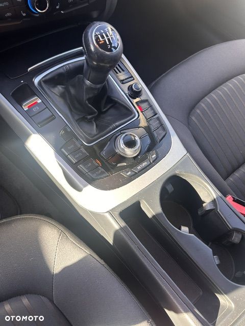 Audi A4 Avant 2011 photo 4