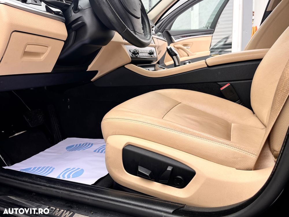 BMW Seria 5 525d Aut. Luxury Line - 20