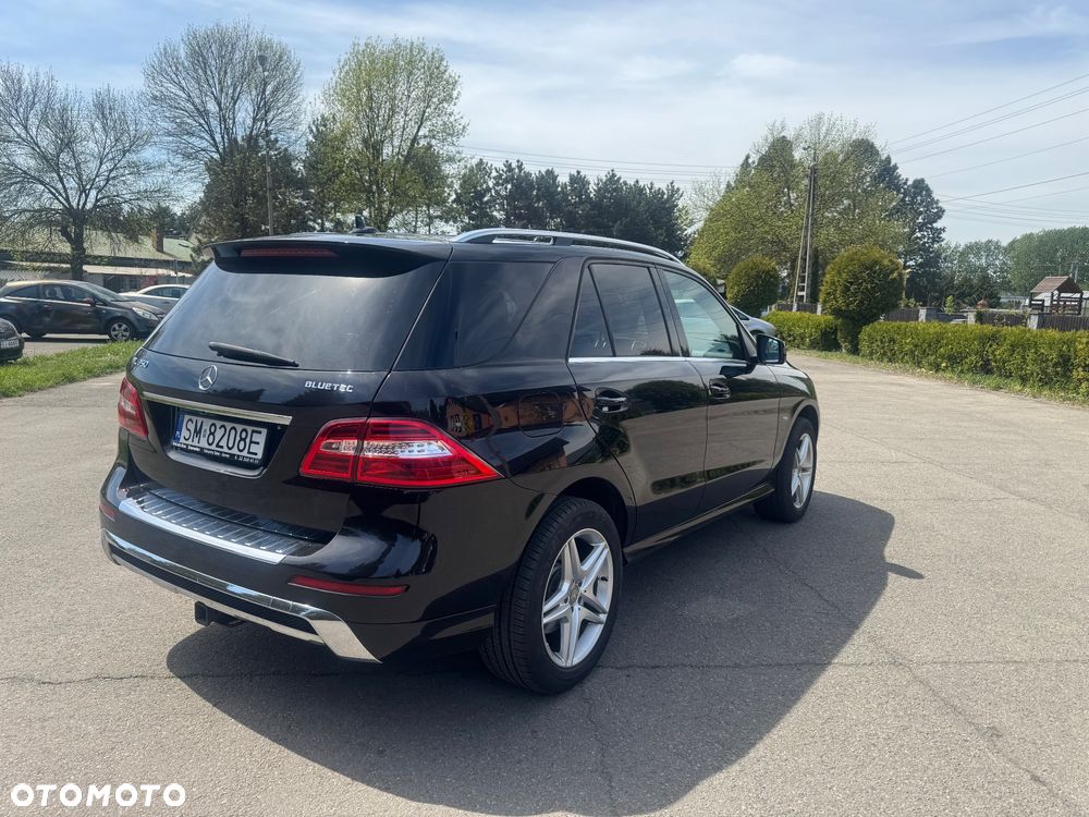 Mercedes-Benz ML 350 BlueTEC 4MATIC 7G-TRONIC - 21