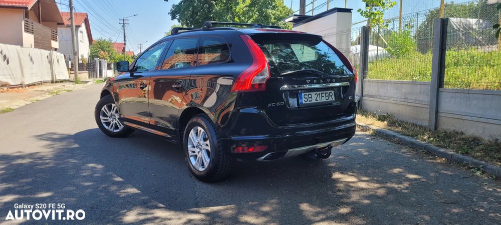 Volvo XC 60 - 4