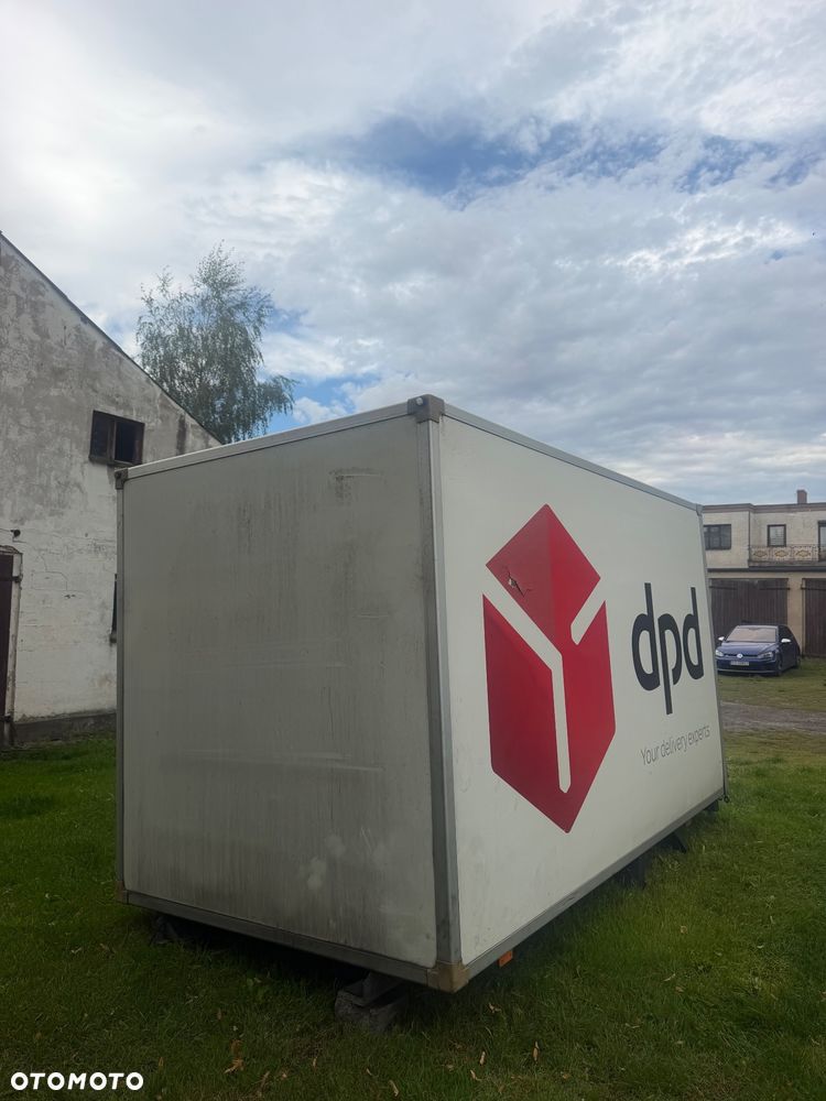 Kontener 4×2×2 m zdjęty z busa – garaż / magazyn / warsztat - 1