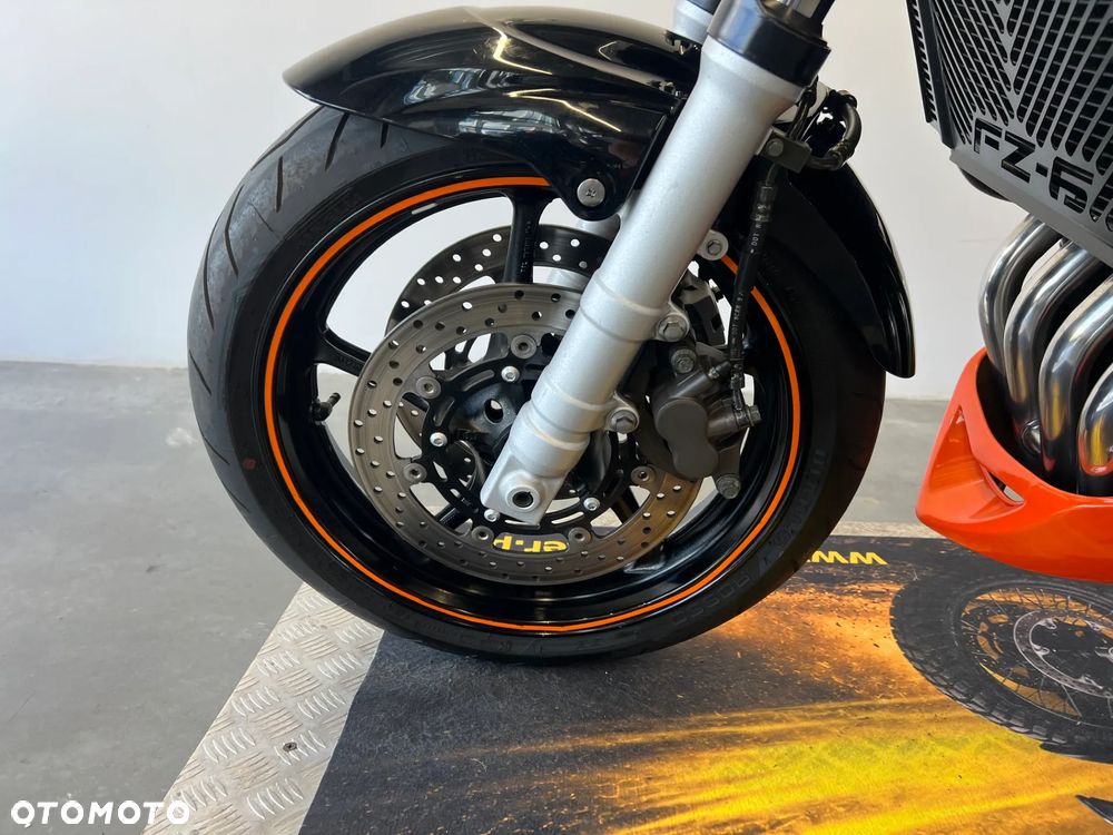 Yamaha FZ6 - 7