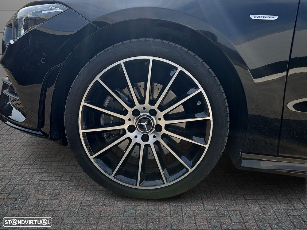 Mercedes-Benz CLA 250 e Shooting Brake AMG Line - 6