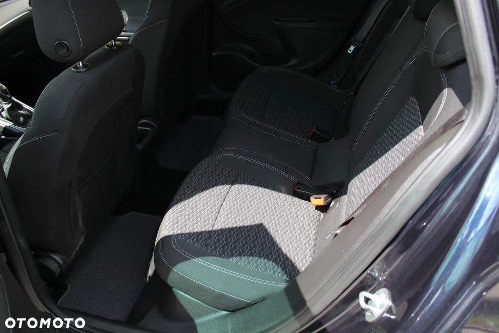 Opel Astra - 17