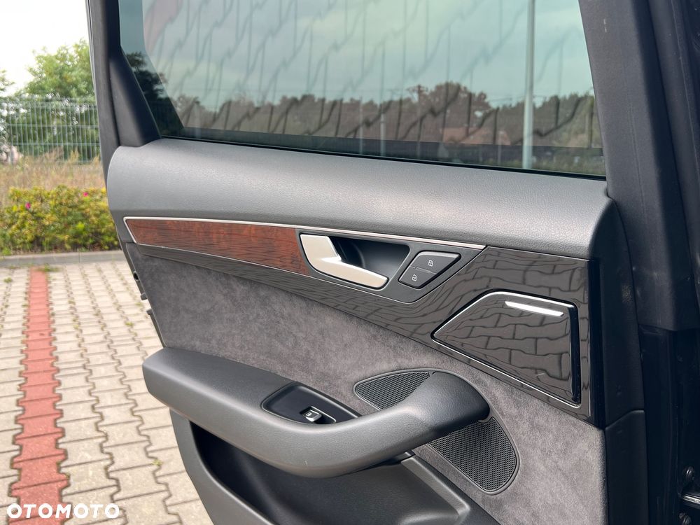 Audi A8 3.0 TDI Quattro - 26