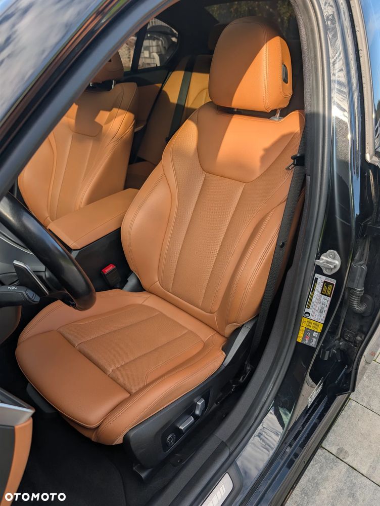 BMW Seria 3 - 17
