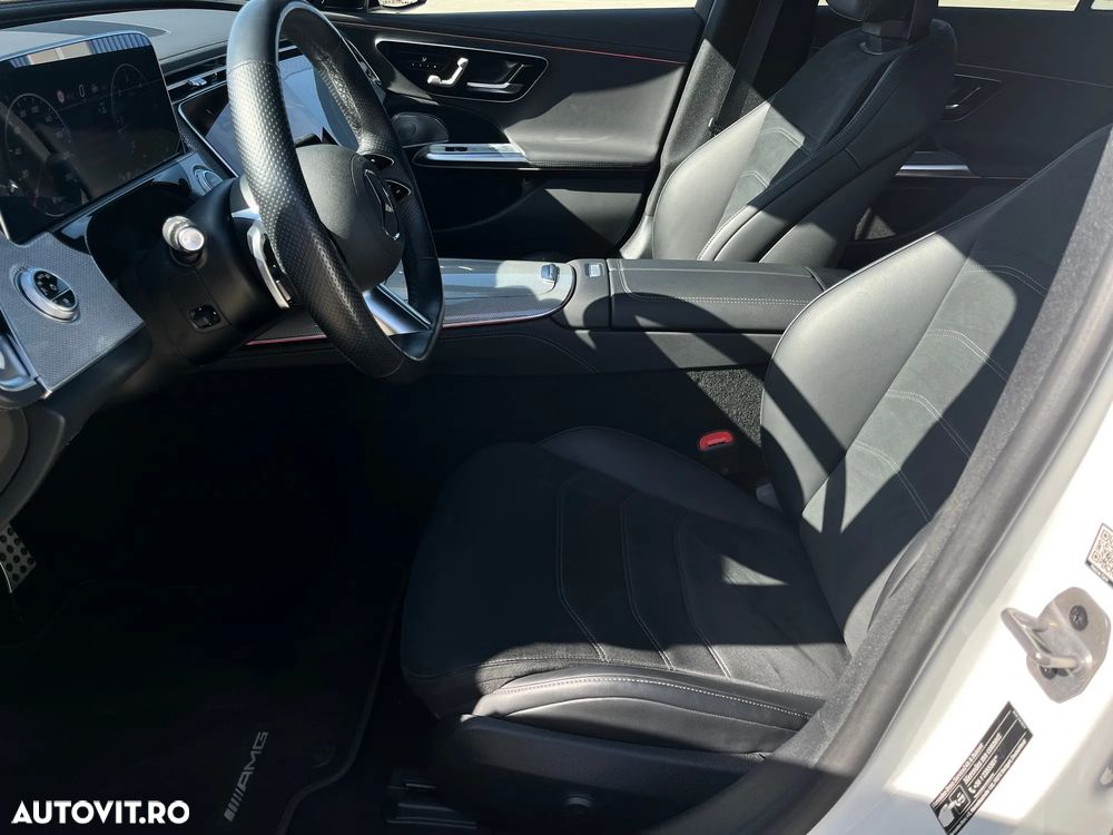Mercedes-Benz E 220 d 4MATIC MHEV - 11