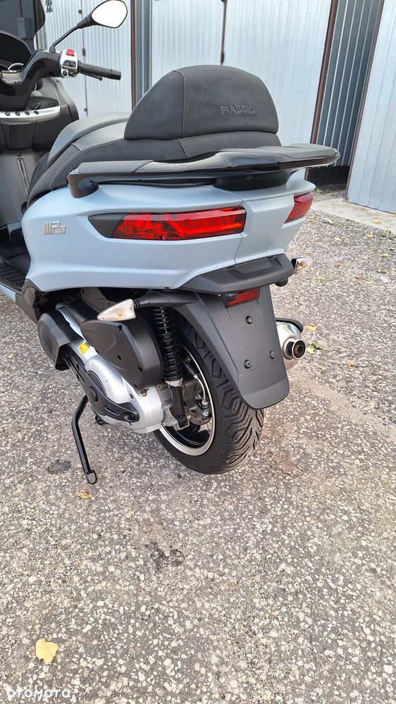 Piaggio MP-3 - 8