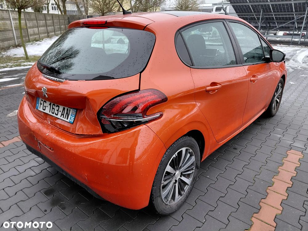 Peugeot 208 PureTech 82 Winter Edition - 5