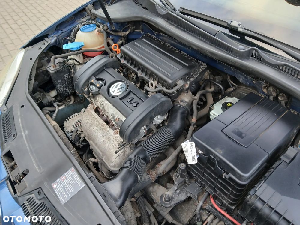 Volkswagen Golf - 26
