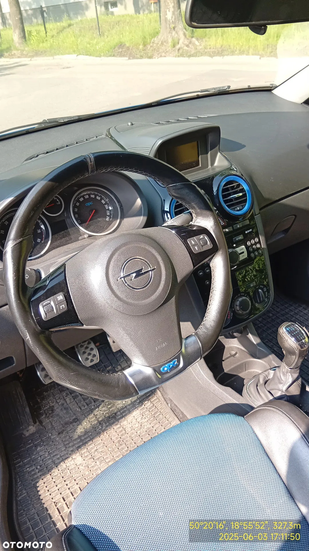Opel Corsa 1.6T OPC - 22