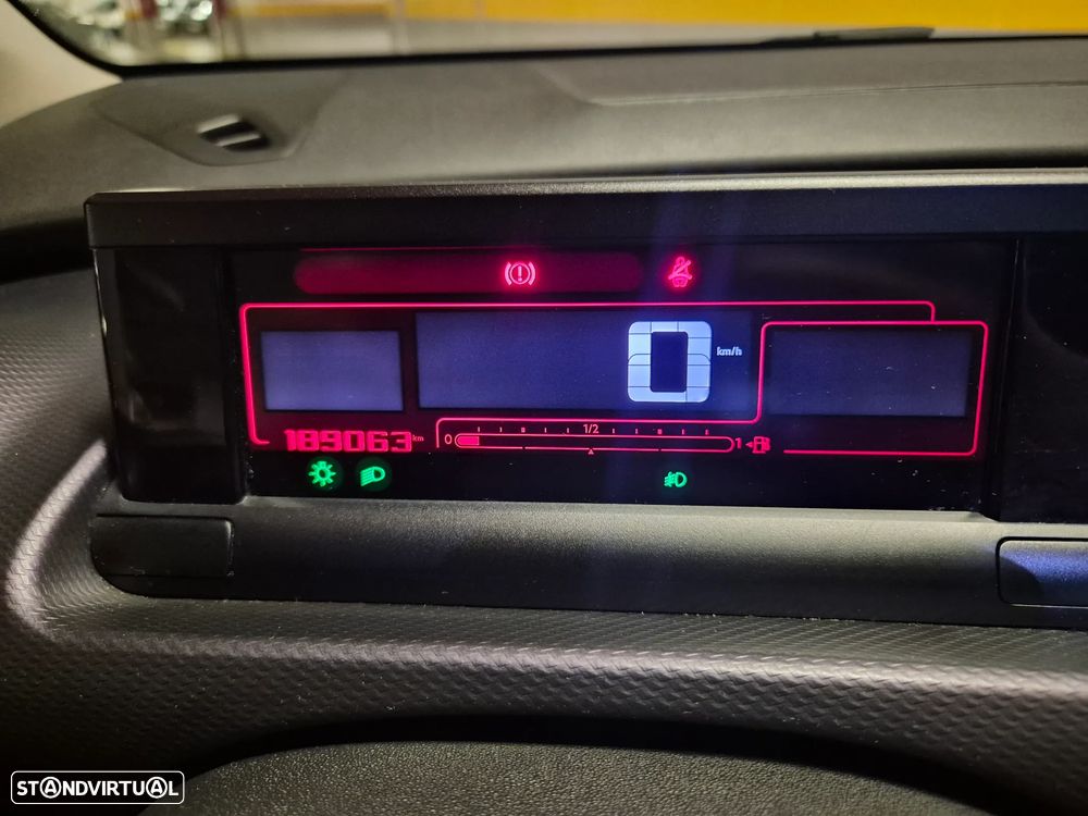 Citroën C4 Cactus 1.6 BlueHDi Live - 24