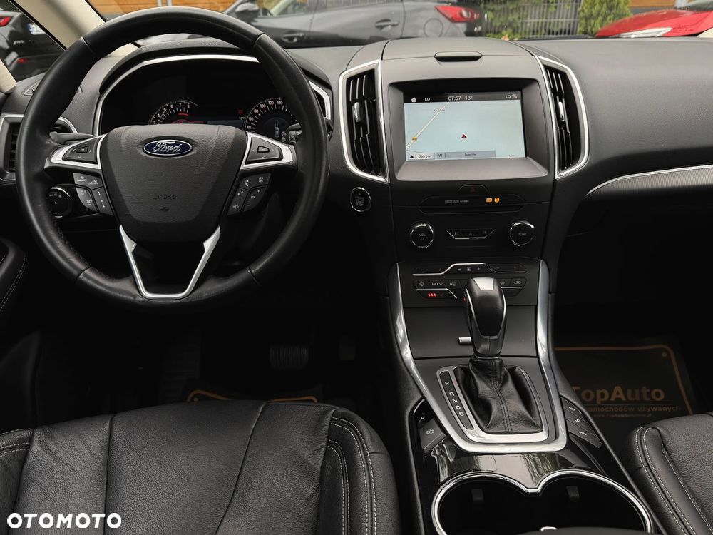 Ford S-Max 2.0 EcoBoost Titanium - 27