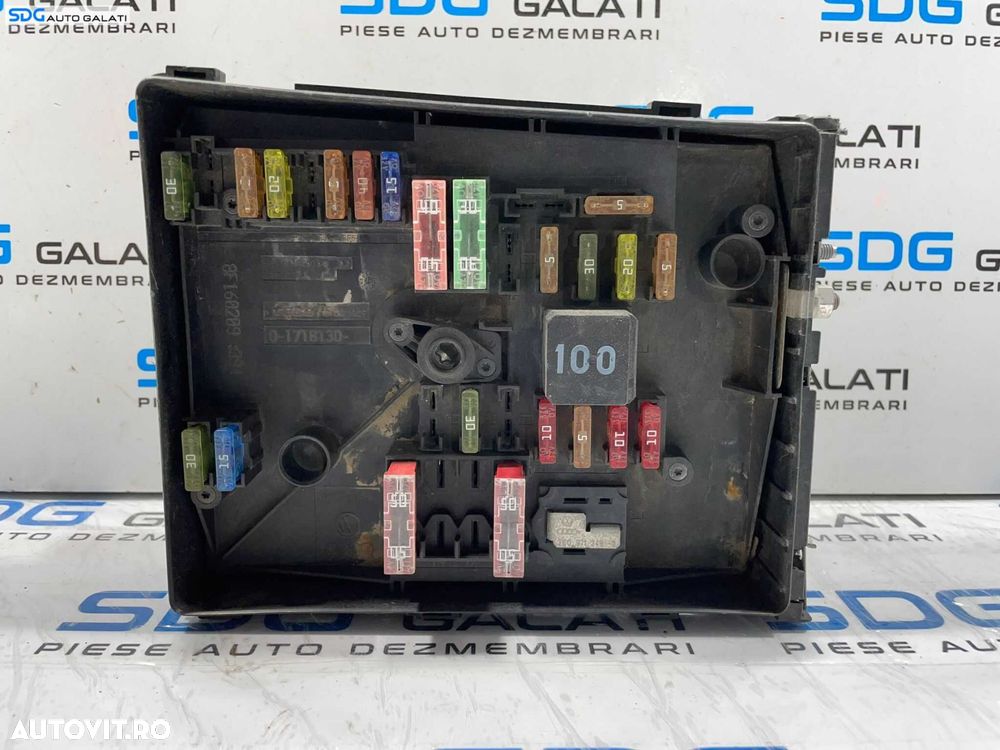 Unitate Calculator Panou Tablou Relee Sigurante Volkswagen Golf 5 2004 - 2008 Cod 1K0937125C [L4350] - 1