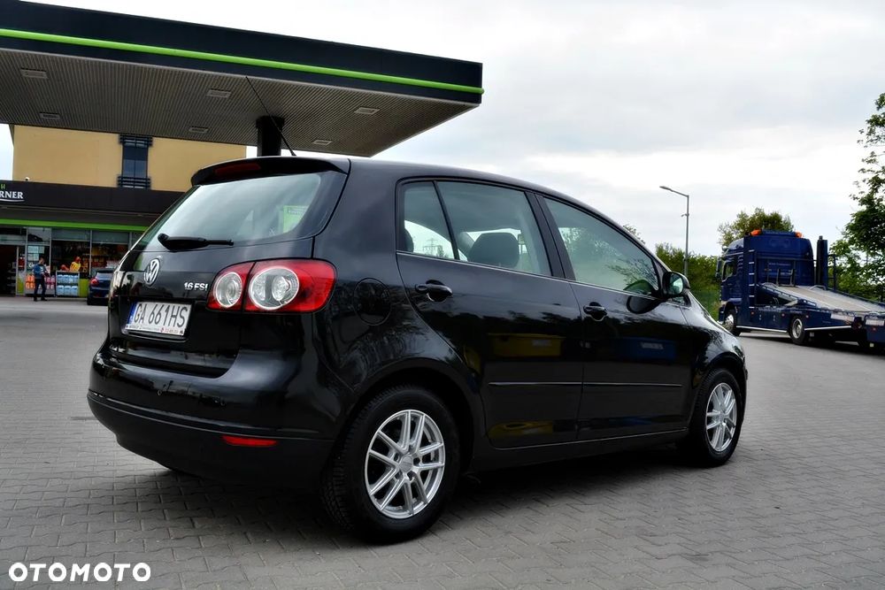 Volkswagen Golf Plus 1.6 FSI Tour - 4