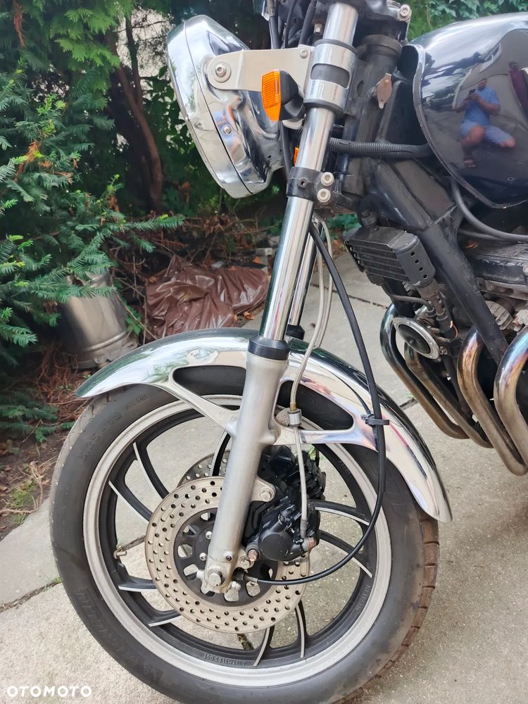 Yamaha XJ - 12