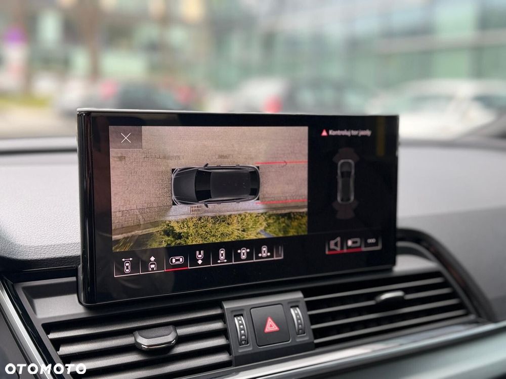 Audi Q5 Sportback - 25