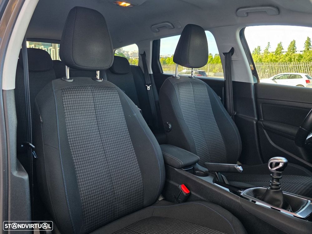 Peugeot 308 SW 1.5 BlueHDi Style - 25