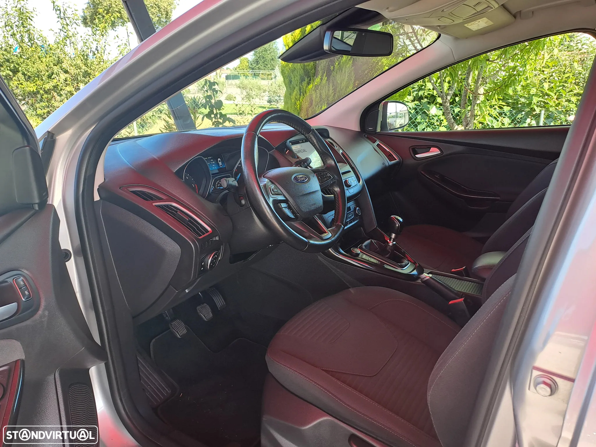 Ford Focus SW 1.5 TDCi EcoBlue Titanium - 10