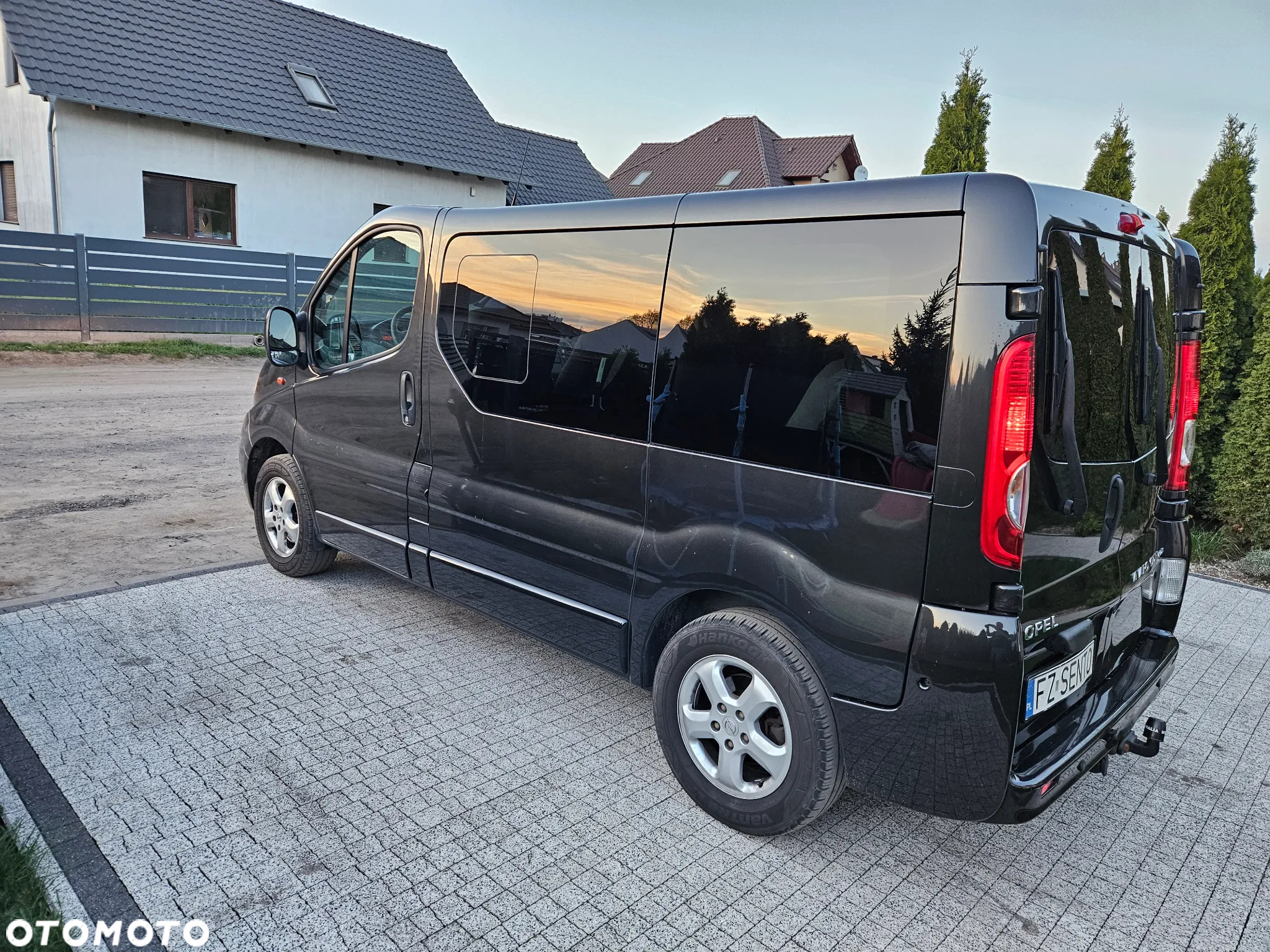 Opel Vivaro L1H1 Tour Cosmo - 7