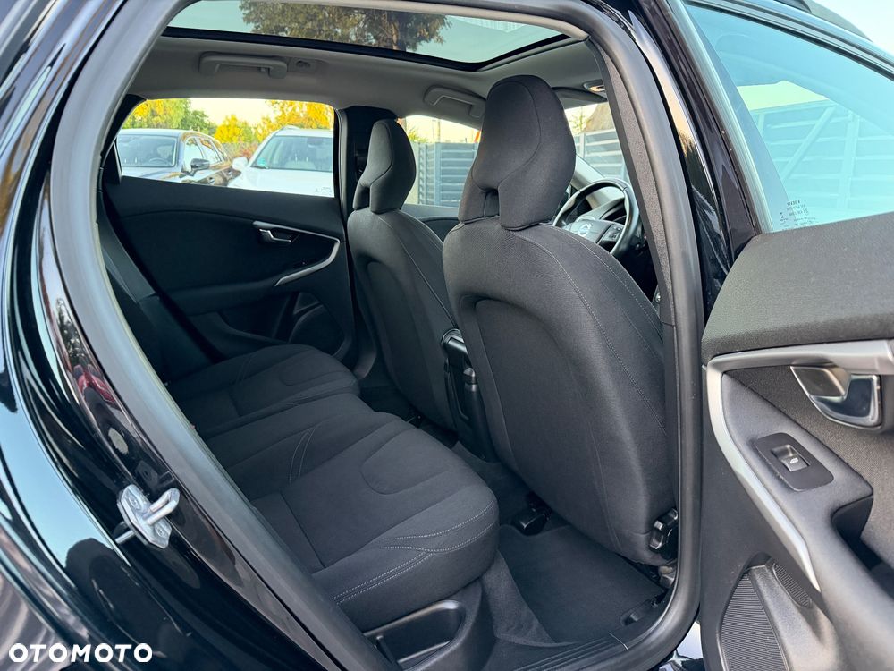 Volvo V40 Cross Country D2 Kinetic - 29