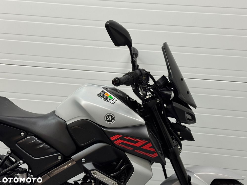 Yamaha MT - 7