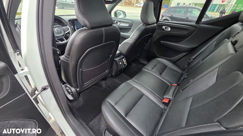 Volvo XC 40 T3 - 31