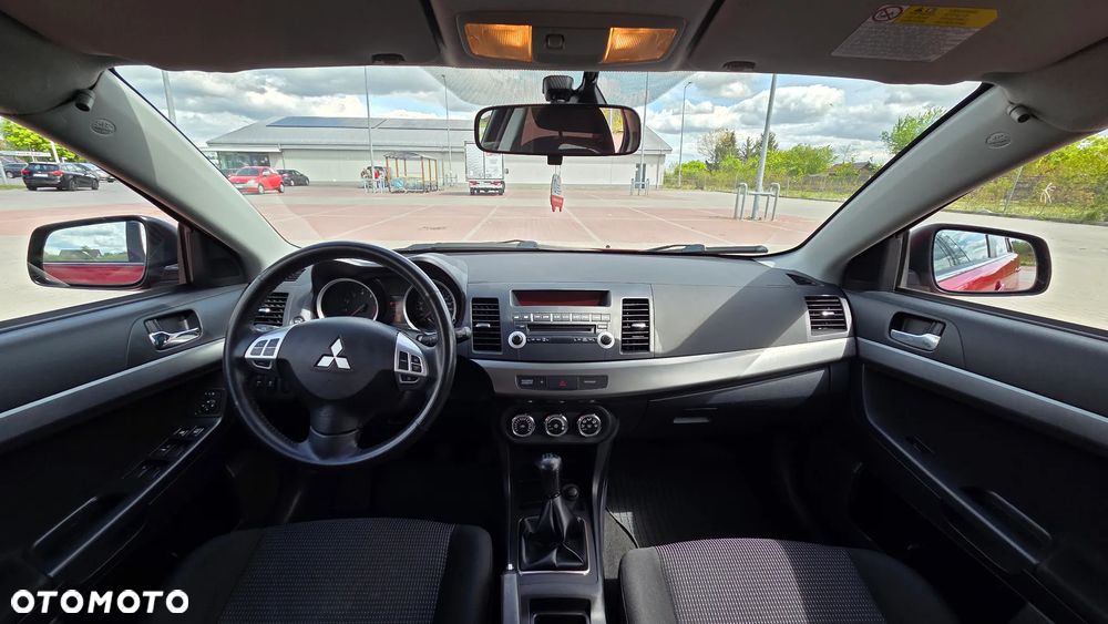 Mitsubishi Lancer 1.8 Invite - 20