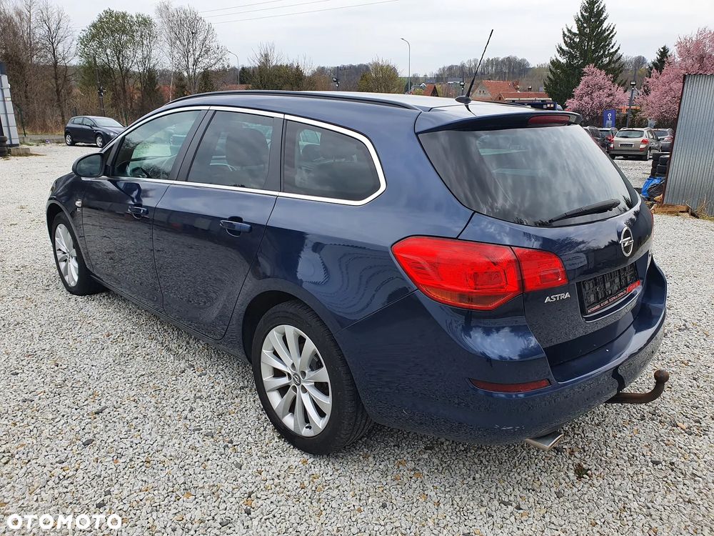 Opel Astra 1.4 Turbo - 5