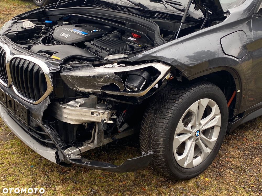 BMW X1 xDrive25e Business Edition - 9