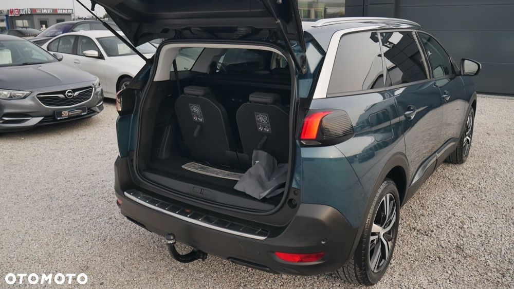 Peugeot 5008 - 22