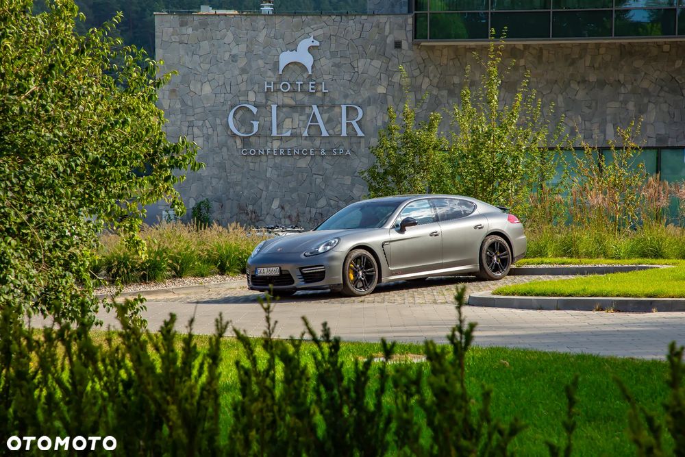 Porsche Panamera Turbo - 5